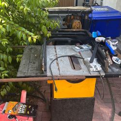 Free saws, free, saws, free saws