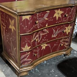 Beautiful 3 Drawer Dresser/ Buffet/ Console/ TV Table