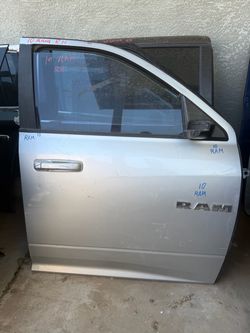 2010 Ram 1500 Right/Passenger Side Front Door Part