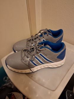 Tennis shoes adidas
