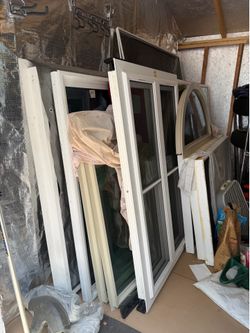 11 House windows Assorted Sizes