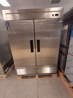 Dukers Stainless steel cooler