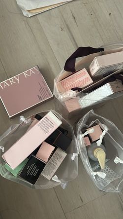 MaryKay makeup products