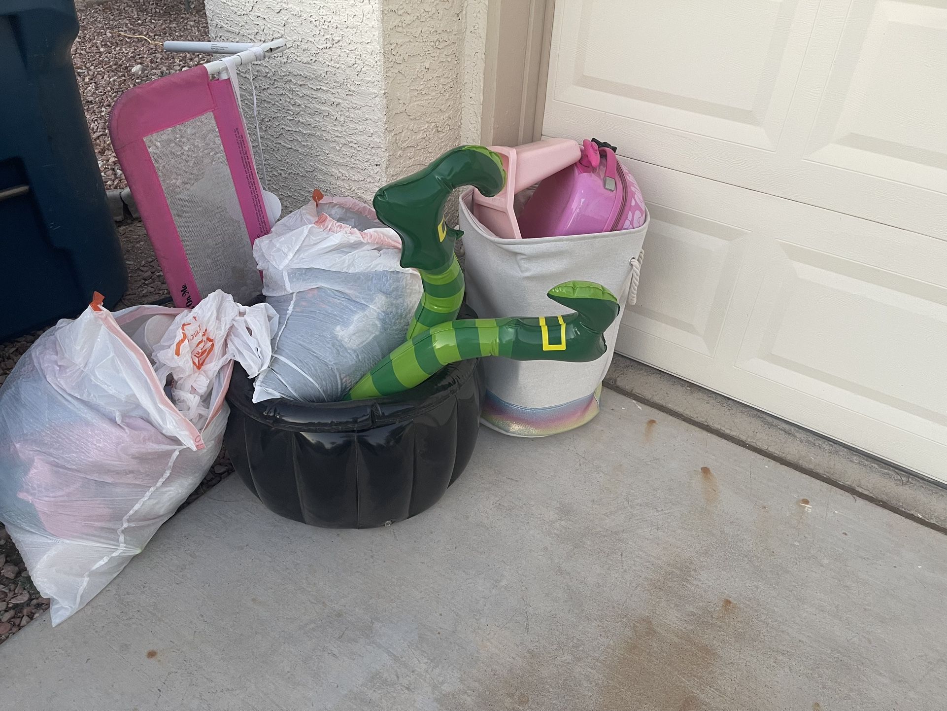 Free Kid Stuff And Other Ítems 
