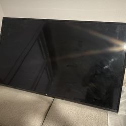 LG 55” 