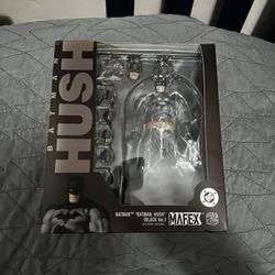 Mafex Batman Hush: Black And Grey Version