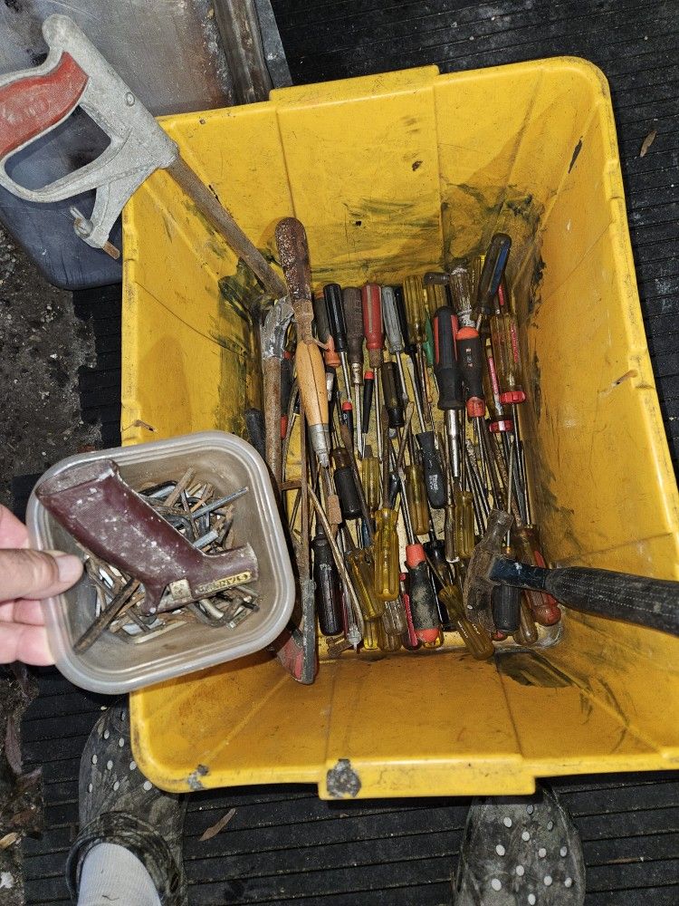 Tools, Sockets,wrenches,screw Drivers Etc