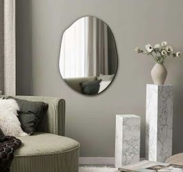 Irregular Wall Mirror, 24"x18"
Compact Asymmetrical Cloud Shape, Frameless, Bathroom, Bedroom & Hallway, Modern Boho, Wall-Mounted. К291