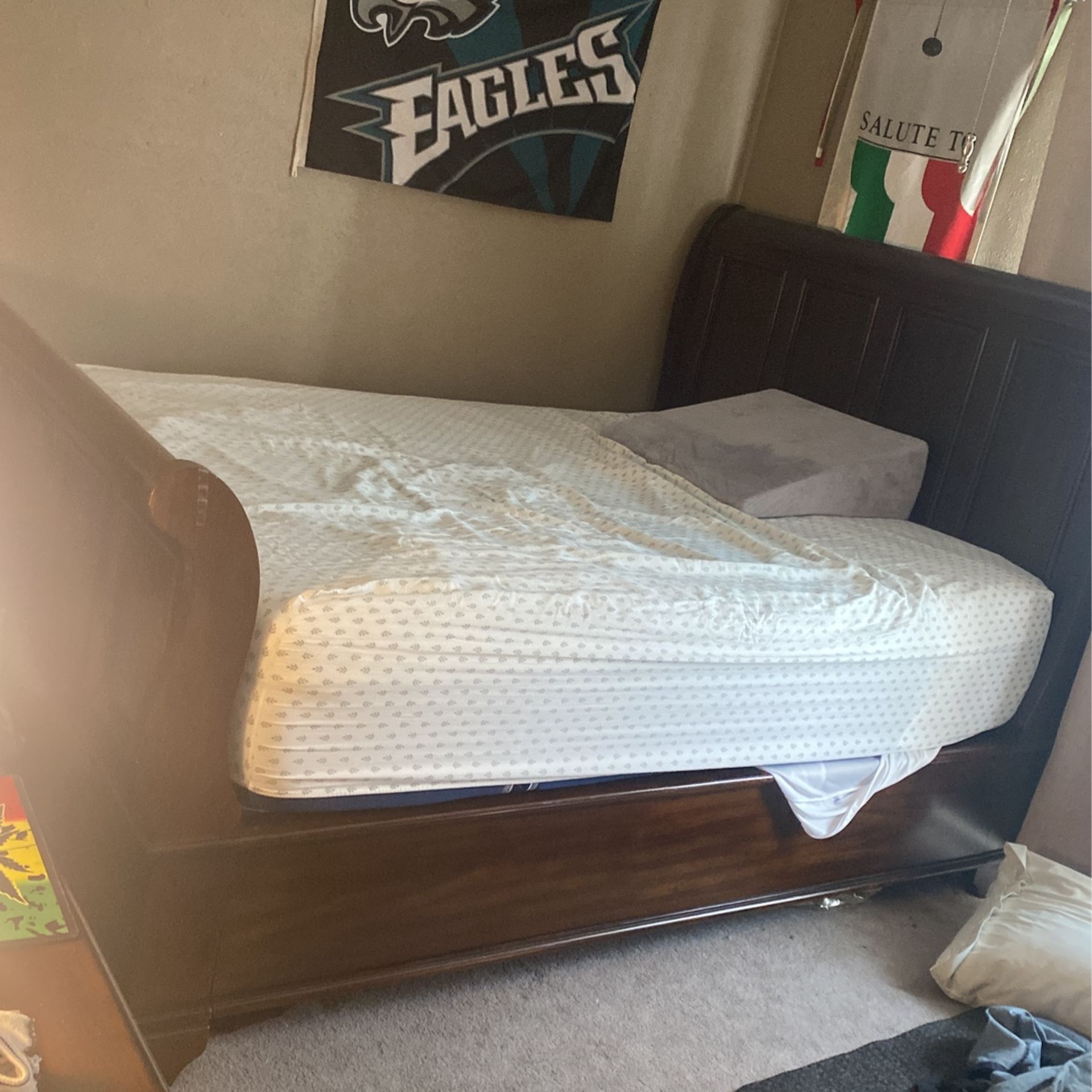 Bed Board And Bed Frame(mattress Not Included)