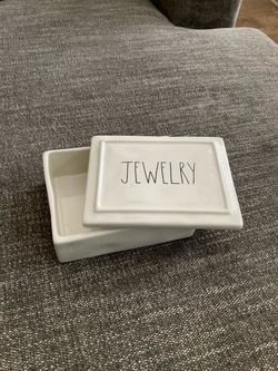 Rae dunn jewelry box