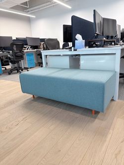 Poppin "Block Party" Modern Lounge Bench - Perfect Condition (MSRP $849)