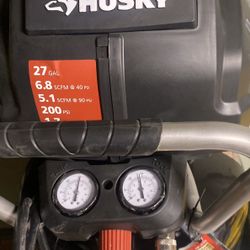 Compressor Husky 27 Gallons 