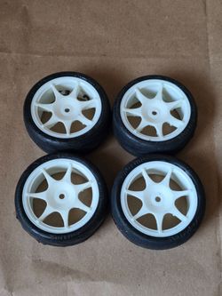 RC Car Proline Hpi wheels and tires