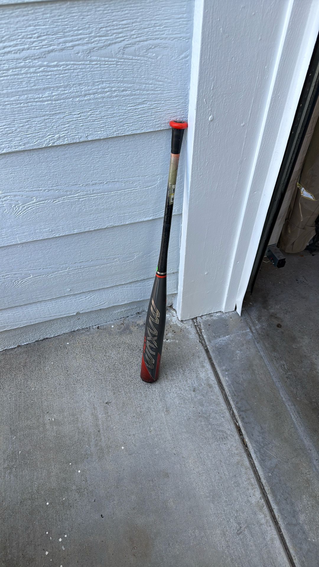 Easton BBCOR Maxum 34 Inch