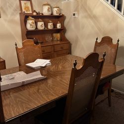 Dinning Table And Chairs