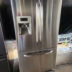GE French Door Fridge 