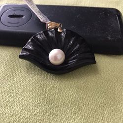 Black Jade with Cultured Pearl Pendant