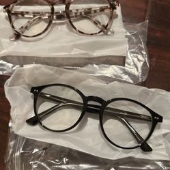 (H) Brand New Blue Light Glasses