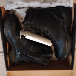 Like new lapg mens size 11