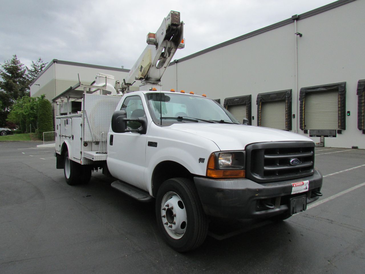 2000 Ford F-450 Chassis