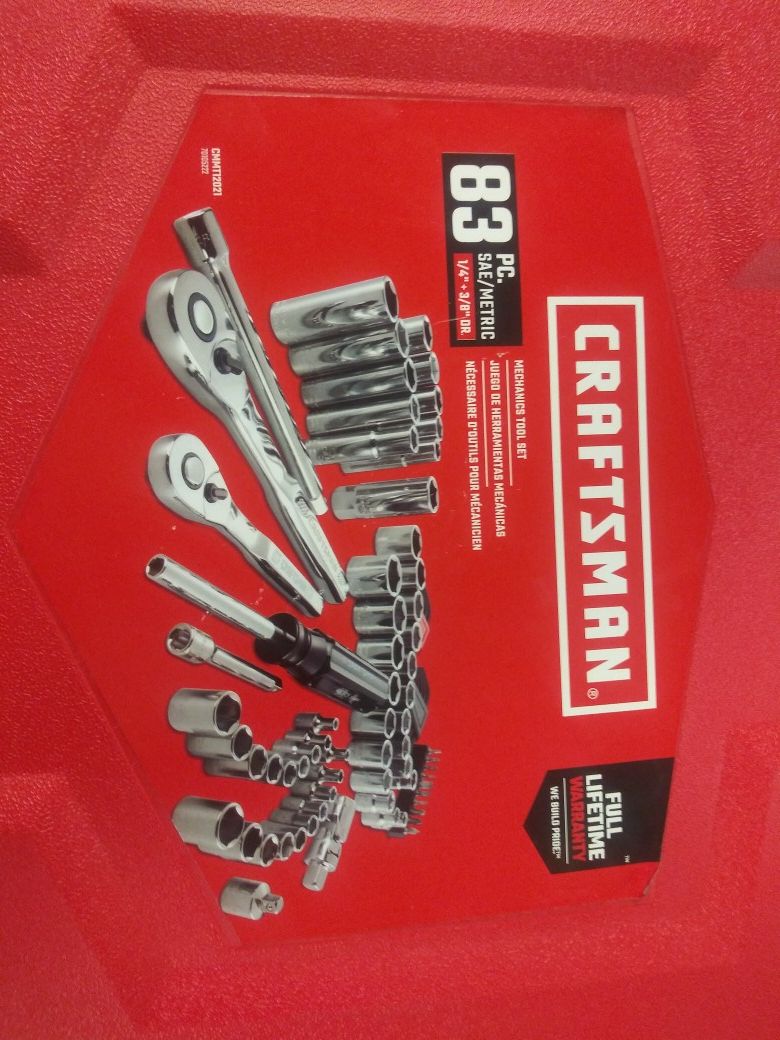 Craftman 83 pc SAE/METRIC 1/4" + 3/8" DR