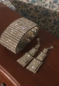 Faux Diamond Bracelet and Earrings