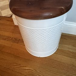Dog Food Storage