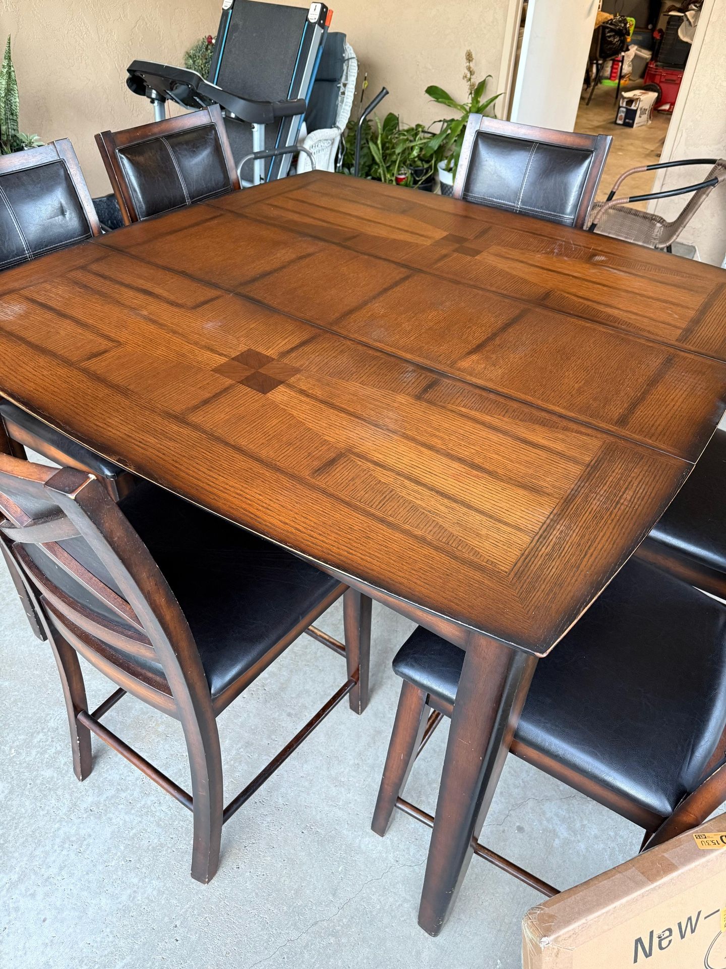 Mahagony Table With 6 Chairs (used)
