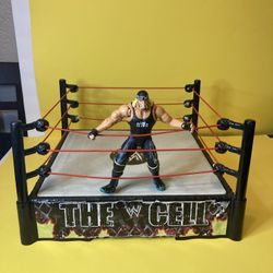 WWE HELL IN A CELL WRESTLING RING (MATTEL) with NWO Hogan figure