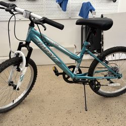 Huffy Highland Mountain Bike 7-Speed