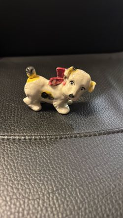 1960 dog  pepper shaker