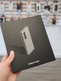 🚀 Big Screen, Small Price – Galaxy Z Fold 6 Up to 55% Off