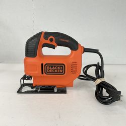 Black + Decker 3/4” Jig Saw
