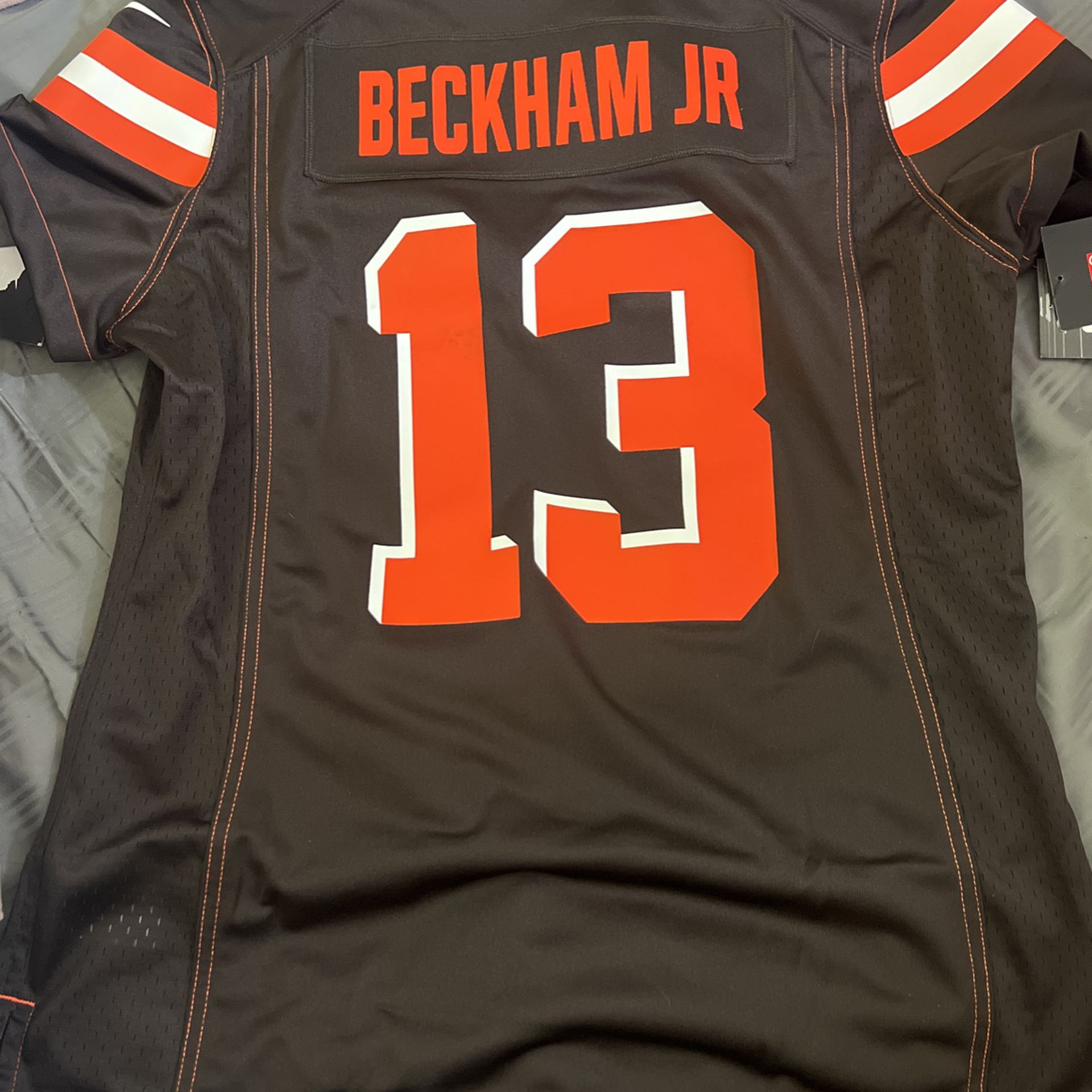 Cleveland Browns Odell Beckham Jr. women’s large NFL football jersey