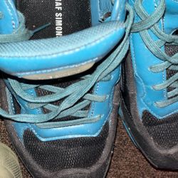 Adidas RAF Simmons X Replicant Ozweego “Black Colonial Blue”