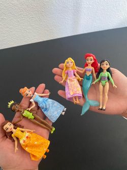 Mini 3.5inch Disney Princess Dolls Everything for $25