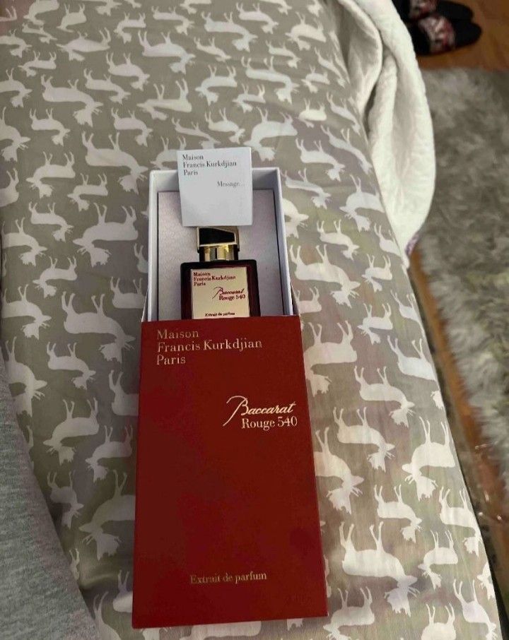 Baccarat Rouge 540 Cologne