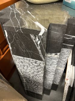 Mármol black markina table