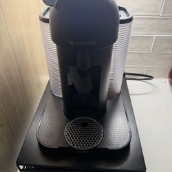Nespresso Virtuo Espresso / Coffee Maker