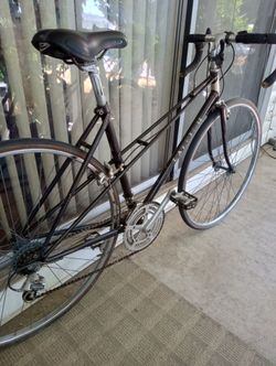 Vintage RELIEGH Road bike