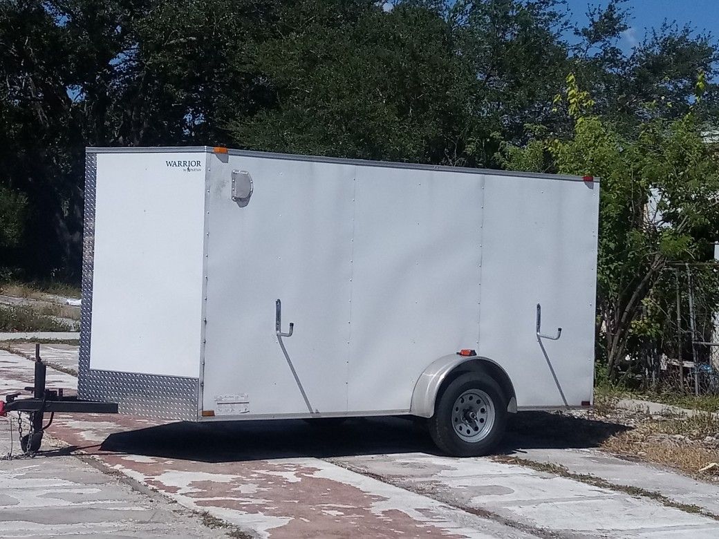 2017 warrior enclosed trailer 2100.00