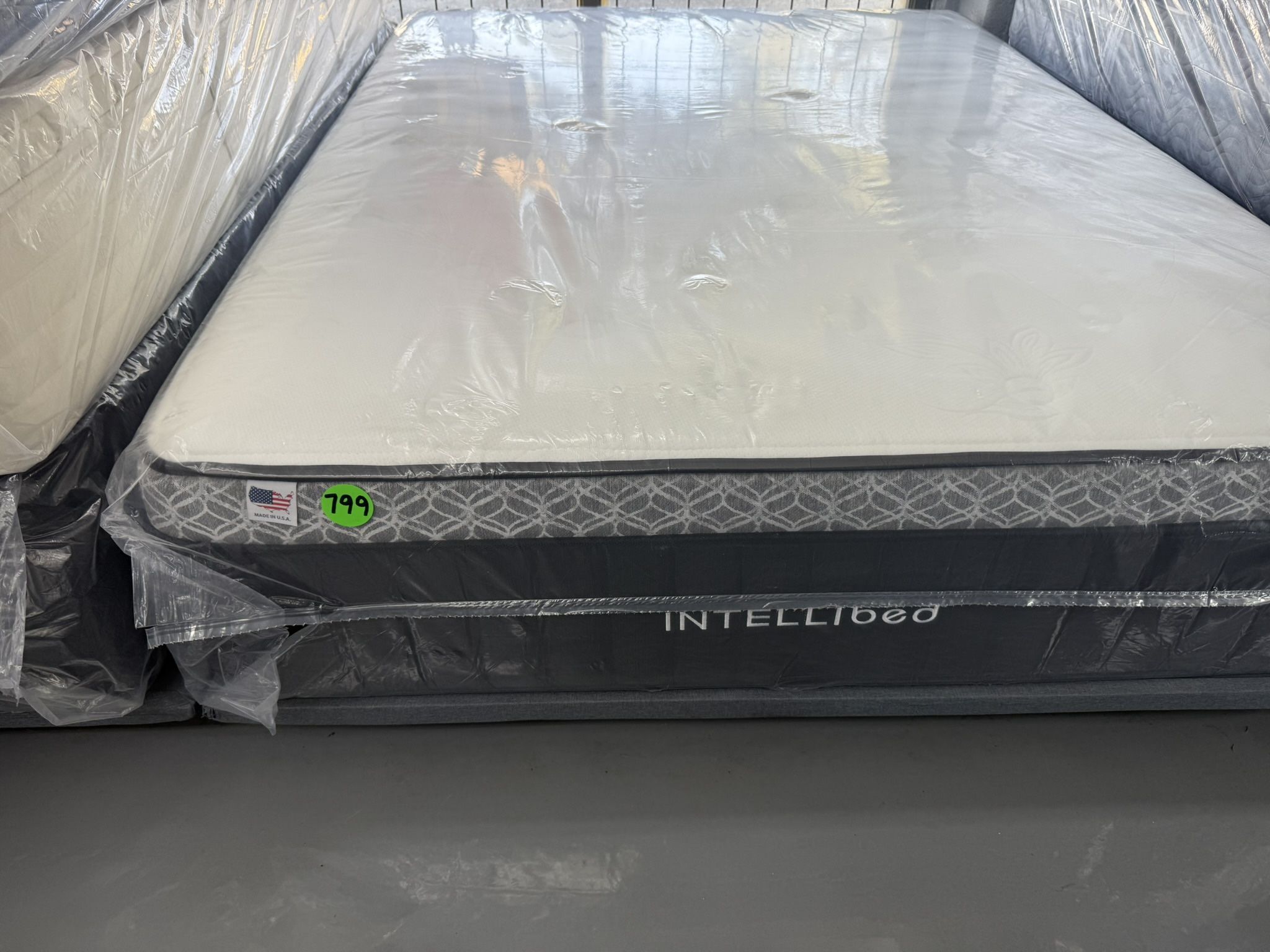 QUEEN SIZE INTELLIBED MATTRESS & BOX SPRING BED SET