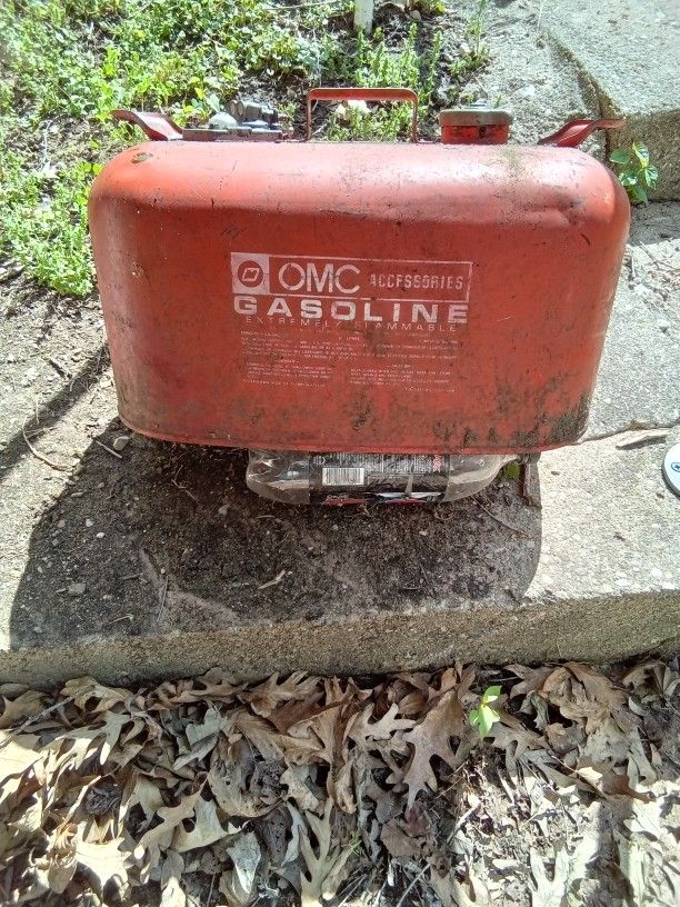 Vintage OMC 6 Gallon Outboard Motor Boat Marine Gas Tank