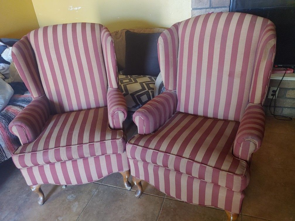 2 Beautiful Couches