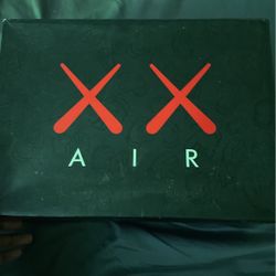 Air Jordan 4 Retro Laws