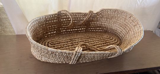Wicker Bassinet