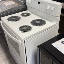 Whirlpool Single Oven Electric Range 