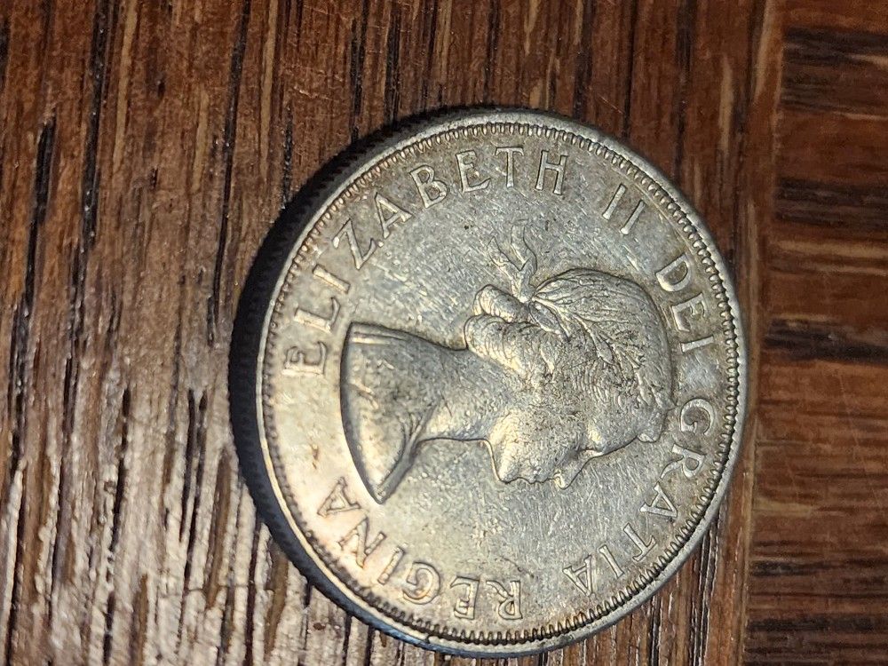 1963 CANADA Queen Elizabeth II Arms Old Vintage Lion SILVER 50 Cents Coin