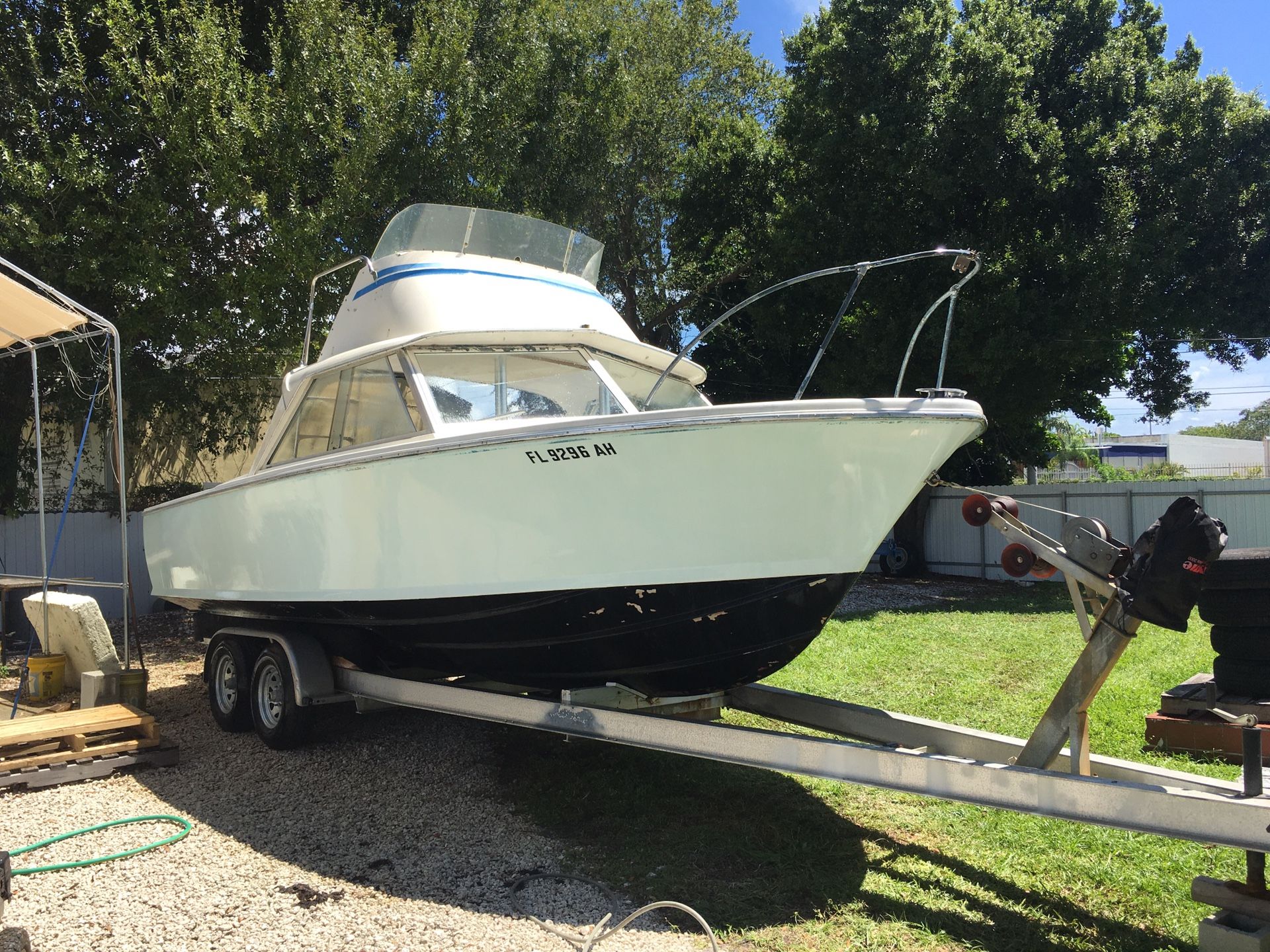 Bertram 25 Moppie