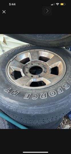 2005 Dodge Ram 2500 OEM Wheels 
